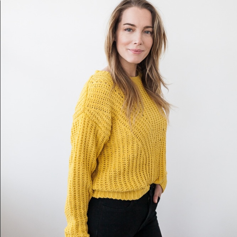 NEW Cozy Chunky Chenille Sweater - Picture 2 of 3